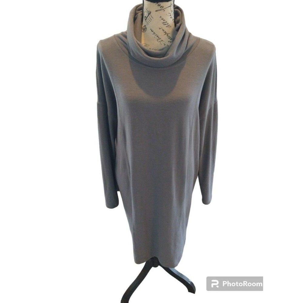 CABI  gray small turtle neck long sleeve dress